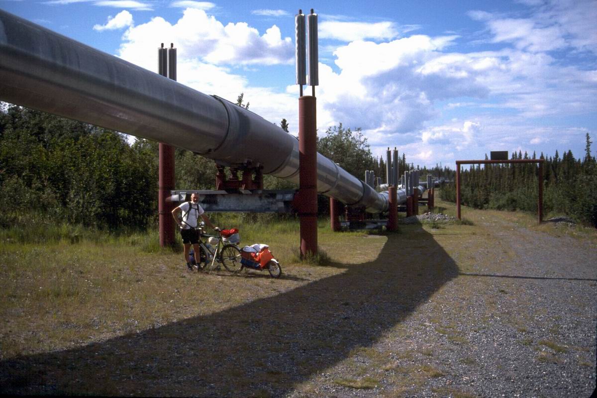 069 Oil Pipeline to Valdez.jpg