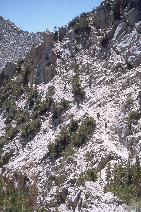 045 Trail from ledge to Col.jpg